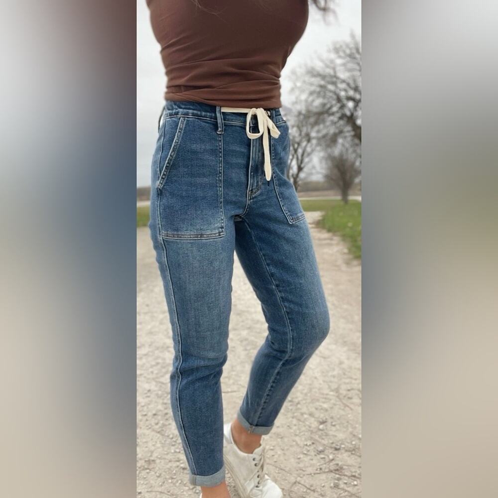 Judy Blue Straight Leg Paxton Joggers Jeans with Tie Detail 5/27 - Picture 4 of 11